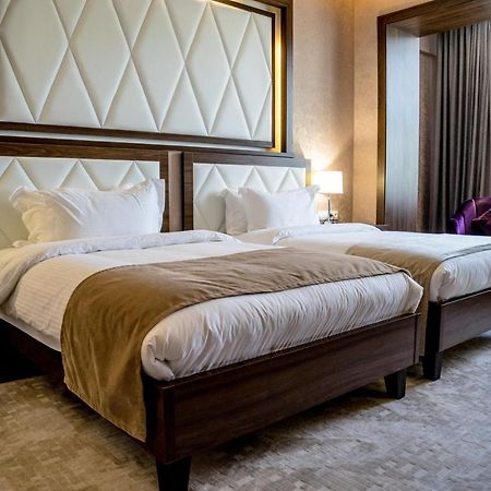 Garden Park Inn Almaty Eksteriør billede
