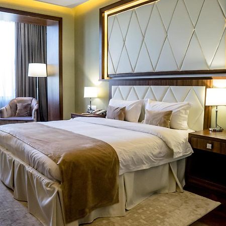 Garden Park Inn Almaty Eksteriør billede