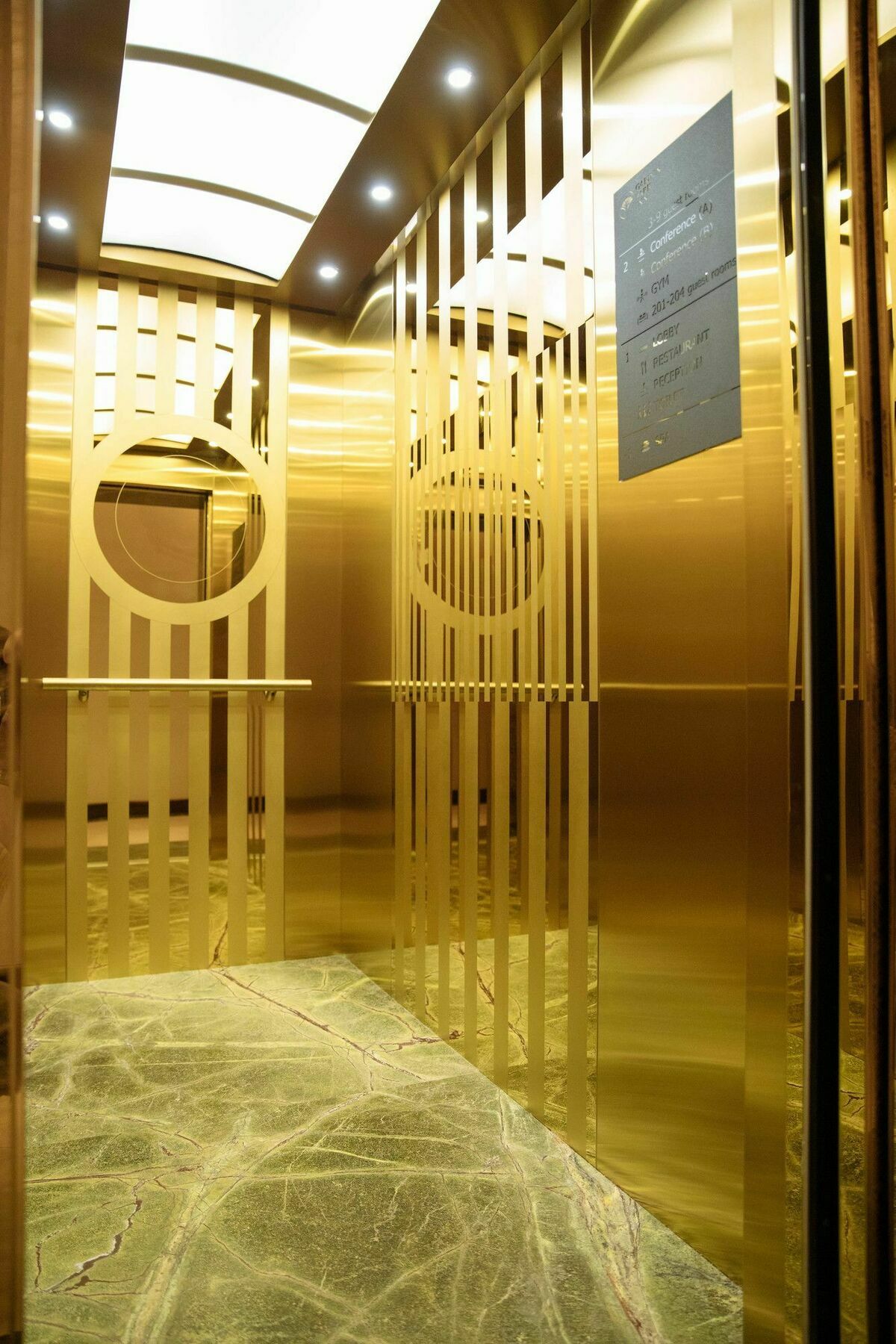 Garden Park Inn Almaty Eksteriør billede